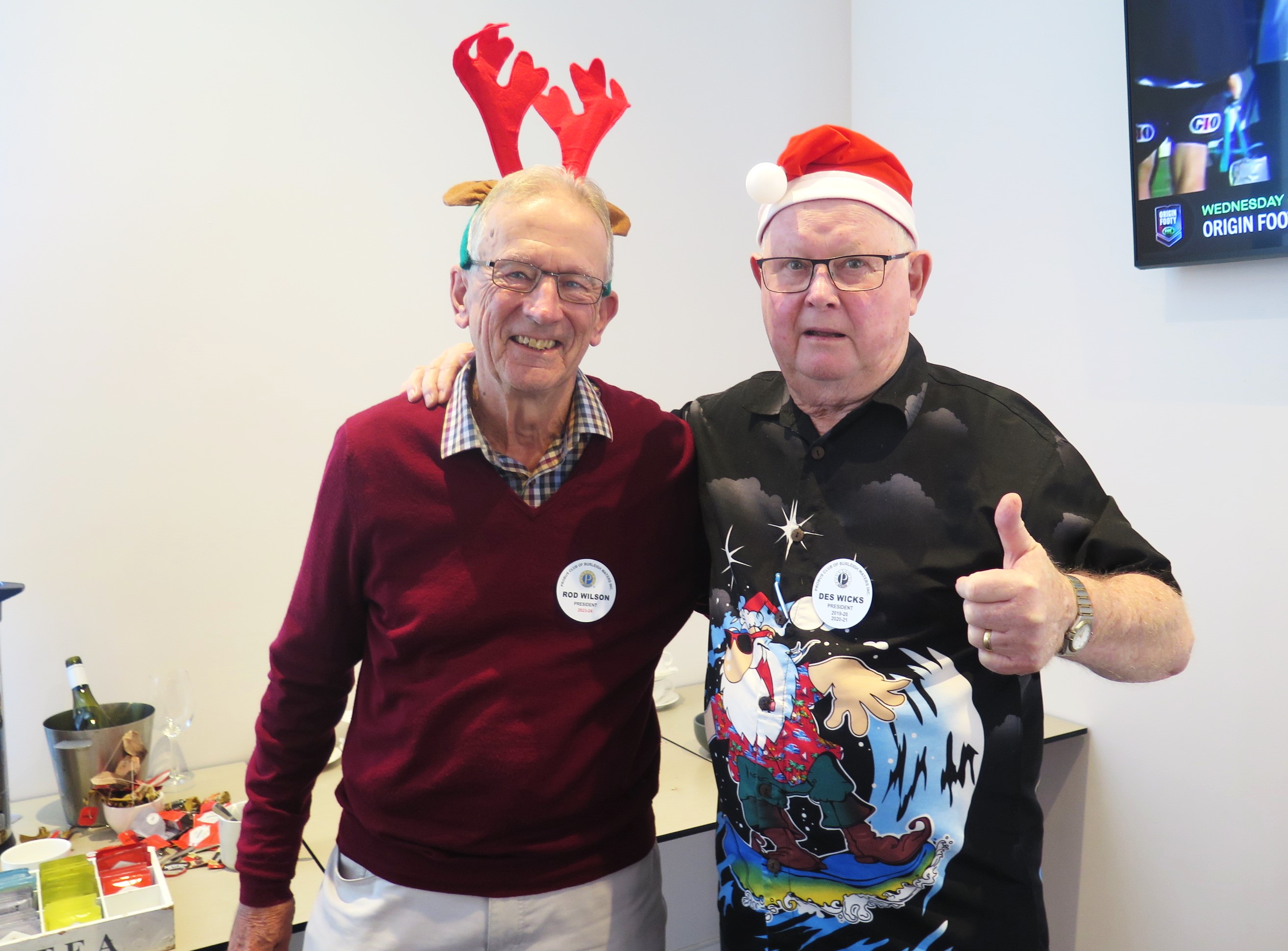 2023 Christmas in July (15)